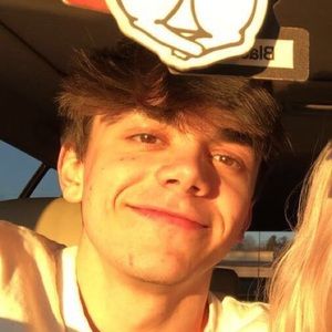 Meet your Posher, Benjamin